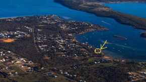 Mykonos - Outstanding Waterfront Property With Pontoon and Fabulous Bay Views, Coffin Bay